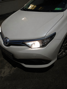 Toyota Auris hybrid LPG 2016 (7 фото из 7)