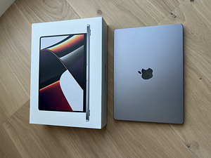 Macbook Pro 2021 M1 14'' 16gb 512GB (1 foto / 2)