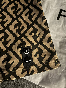 Fendi t-särk L-XL (3 foto / 5)