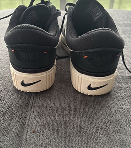 Кроссовки Nike 40,5 (3 фото из 6)