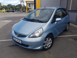 Honda Jazz 1.3(61kw)aut. (1 foto / 10)