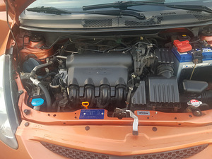 Honda Jazz-1.3(61kw)avt. (8 foto / 10)