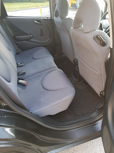 Honda Jazz-1.3(61kw)autom.(bron.18.09) (7 foto / 11)