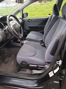 Honda Jazz,2007(аutomaat) (5 фото из 12)