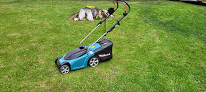 Makita ELM3311 elektr. muruniiduk / el muruniiduk (1 foto / 3)