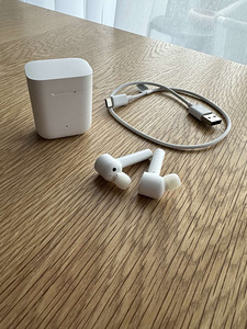 Xiaomi Mi True Wireless Earphones - White (2 foto / 2)