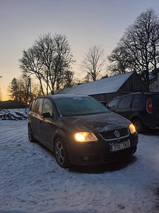 Volkswagen Touran 2.0TDi 100kW 2004 (1 foto / 14)