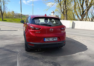 Mazda CX-3 (4 фото из 10)