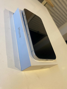 iPhone 14 Pro 128GB (3 фото из 8)