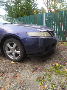 Honda Accord tourer 2004 (10 foto / 13)