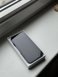 Продается iphone 12pro 256gb (2 фото из 2)