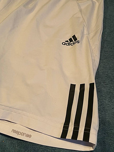 Adidas lühikesed püksid (2 foto / 6)