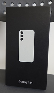 Samsung Galaxy S24 (3 foto / 3)