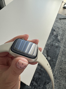 Apple watch (2 foto / 9)