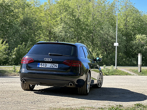 Audi a4 b8 quattro S-line (3 foto / 8)