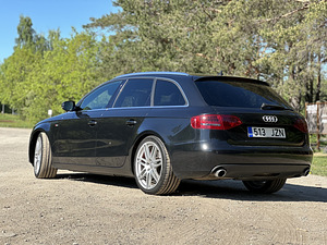 Audi a4 b8 quattro S-line (4 foto / 8)