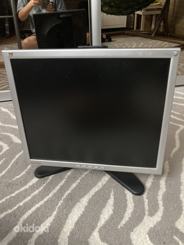 Монитор ViewSonic vp730
