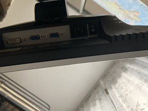 Monitor ViewSonic vp730 (6 foto / 9)