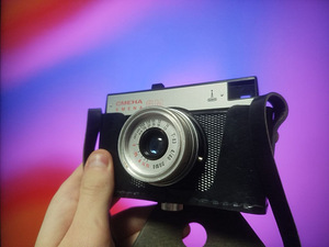 Vana fotokaamera (3 foto / 6)