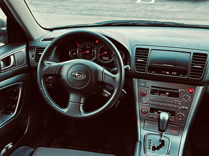 Subaru legacy 2.0 4WD (4 foto / 4)