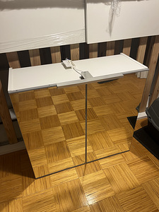 Vannitoa seinakapp LED valgustiga (3 foto / 4)
