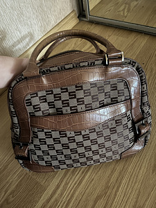 Новая сумка Sisley (1 фото из 3)