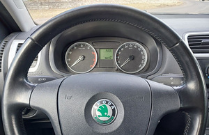 Skoda Roomster 1.2 51kW (10 foto / 14)