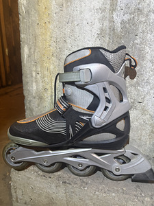 Роликовые коньки Rollerblade Spark 80 (2 фото из 3)