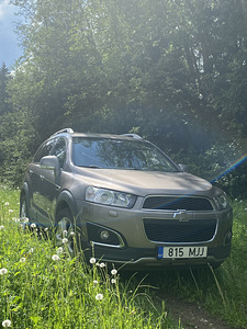 Chevrolet Captiva (2 foto / 9)