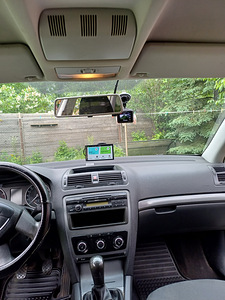 Продается Škoda Octavia (8 фото из 15)