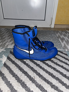 Продам боксерки Nike Machomai. Боксерки для бокса. (2 фото из 5)