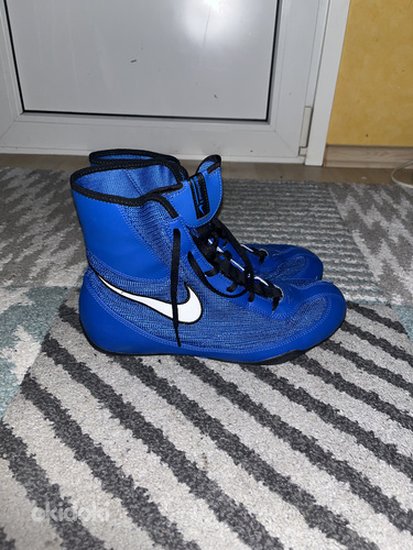Продам боксерки Nike Machomai. Боксерки для бокса.