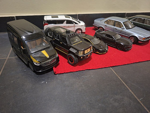 Erinevaid mudelit 1/18,1/24,1/43 (2 foto / 6)