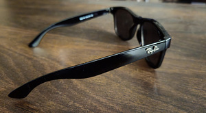 Ray Ban meeste päikseprillid UUED! (2 foto / 4)
