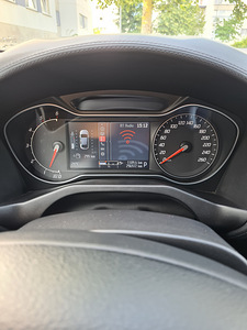 Ford mondeo 2.2 diisel 147kw automaat (6 foto / 8)