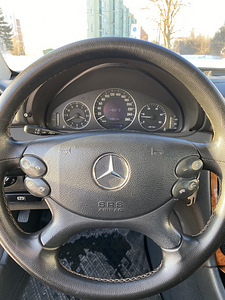 Мерседес-Бенц W209 (4 фото из 7)