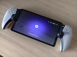 PS Portal + case (1 foto / 3)