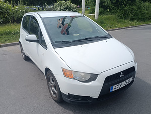 Mitsubishi Colt facelift 2009 (1 foto / 8)