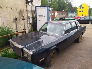Chrysler New Yorker Fifth Avenue (5 foto / 8)