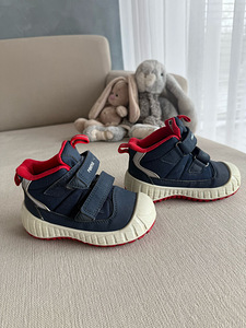 Kevadised saapad Reima, suurus 24 (3 foto / 4)