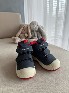 Kevadised saapad Reima, suurus 24 (4 foto / 4)