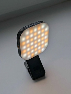 LED videovalgusti (1 foto / 3)