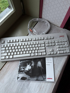 Compaq 1998 a Retro Klaviatuur (3 foto / 8)