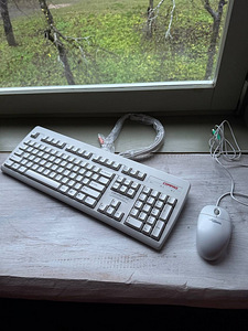 Compaq 1998 a Retro Klaviatuur (8 foto / 8)