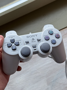 Playstation One (PS1 Slim) NAGU UUS! (7 foto / 8)