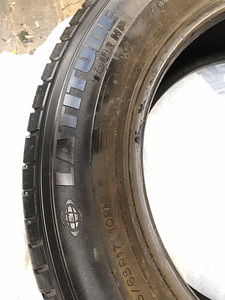 Шины Michelin 225/65/R 17 M+S (2 фото из 3)