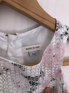 River Islandi pidulik kleit, 98 (3 foto / 3)