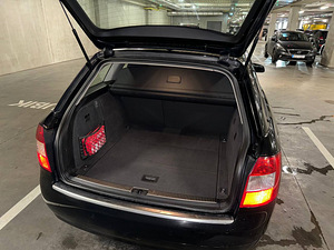 Audi A4 B6 1.9 TDI (14 foto / 14)