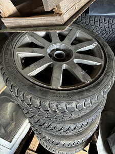 Audi A4 114kw 2002г (8 фото из 9)