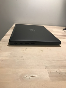 Dell Latitude 7390 (4 foto / 7)